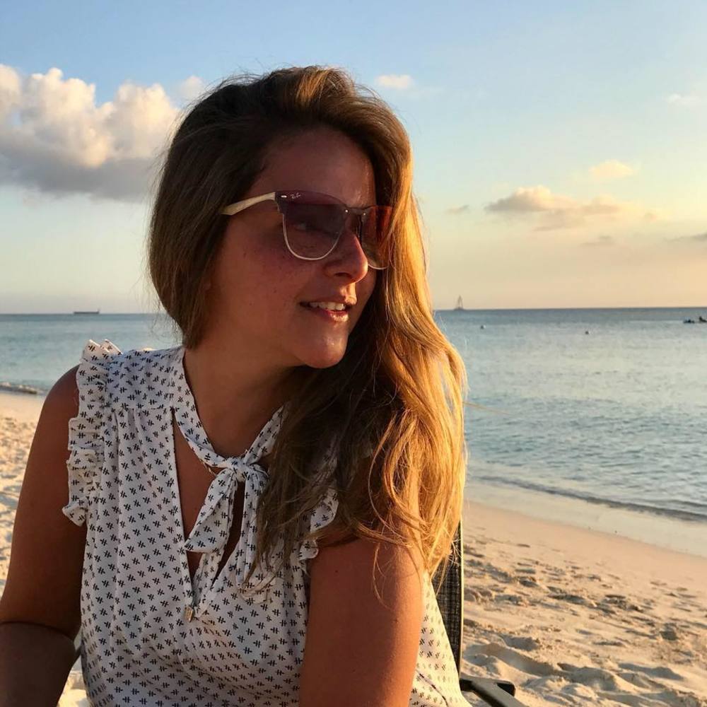 Meet your Posher, Julia maria